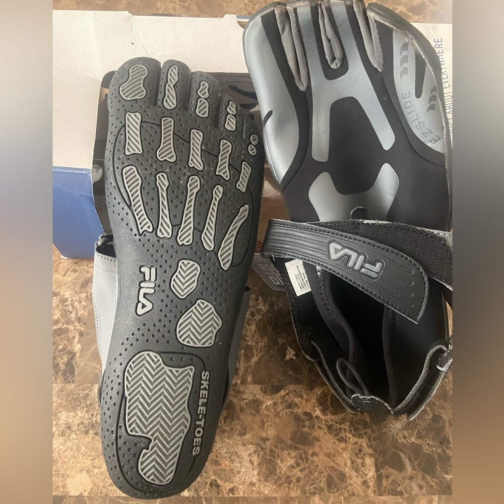 FILA SPORT SKELE-TOES BLACK/PEWTER Size 11 Men’s